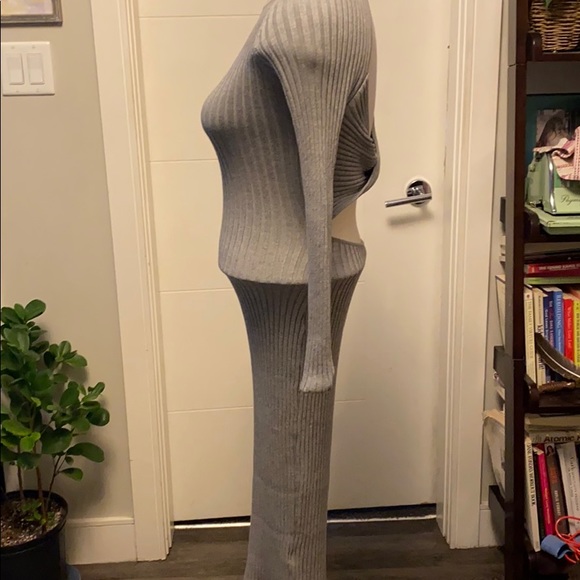 Open back long sweater dress - Picture 3 of 3